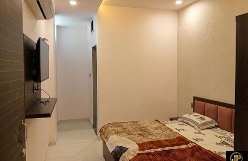 Khatu Hotel | Jiwaji Palace