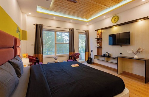 Lansdowne Hostel | The Hosteller Lansdowne