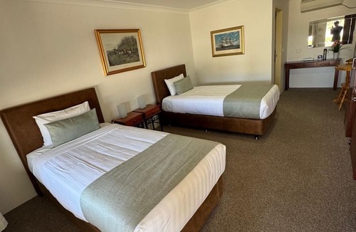 Marulan Hotel | Marulan Motor Inn