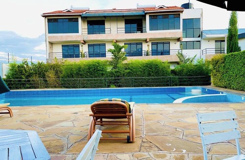 Kitengela Hotel | Osiligi White Resort