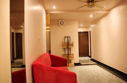 Azamgarh Hotel | Hotel Yellowroots