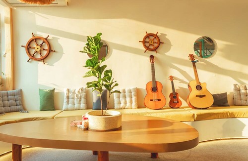 Tapovan Hotel | Hostel De Offlanders Rishikesh Stay Connect Explore