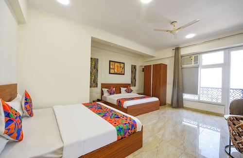 Knowledge Park III Hotel | Fabhotel Prime The Golden Petals & Banquet