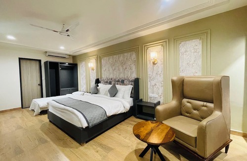 Village Hokra Hotel | Krishna Resort Pushkar