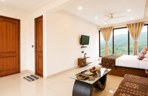 Ratanpur Hotel | Hotel White Lotus