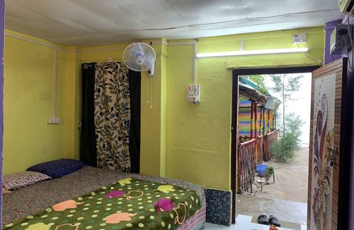 Bakkhali Cottage | Holud Pakhi