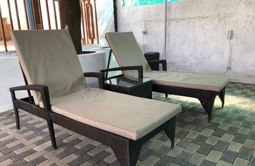 Karjat Villa | Cozy 2-bedroom villa with WiFi, AC in Gorgeous Karjat