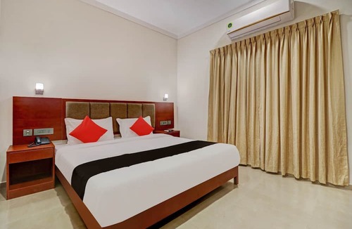 Perumbavoor Hotel | Super OYO Capital O Kizhakkambalam