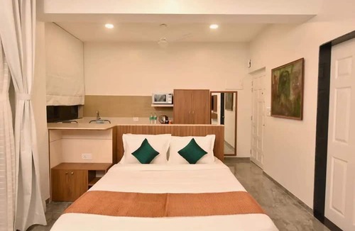 Alto de Porvorim Apartment | Entire Classic Studio in North Goa -with Breakfast