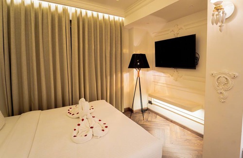 Hisar Hotel | Pink Mango A Boutique Hotel