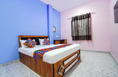 Nagpur Hotel | FabExpress Evaan Deluxe Rooms