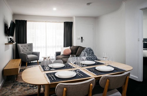 Sutton Resort | ibis Styles Canberra Eaglehawk