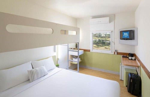 Watson Hotel | ibis budget Canberra