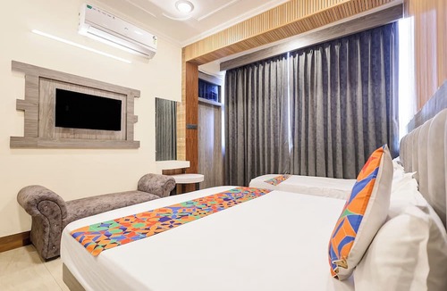 Kakarmatha Hotel | Fabhotel Luxe Cozy
