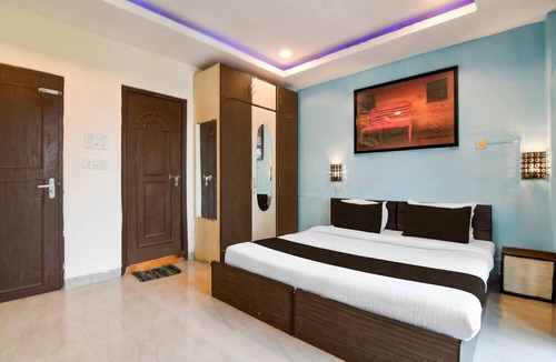 Sector V House | Saver Single A&M Regency