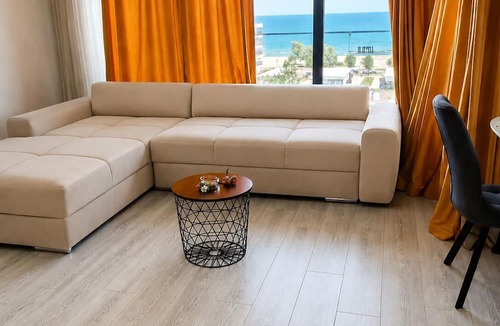 Mamaia-Sat Apartment | Italy Luxury Apartment front of the sea