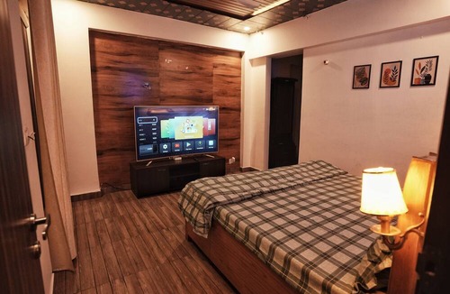 Bullawala Apartment | The Mussoorie Glow – Spacious 3BHK with Private Penthouse