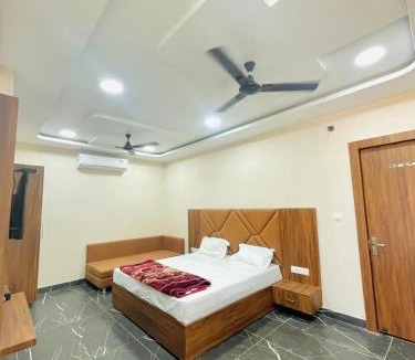 Guna Hotel | Hotel Nakshatra