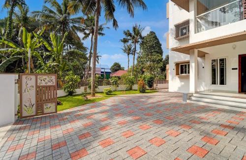 Thiruvananthapuram Hotel | Super Collection O Sreekariyam Crossway Trivandrum
