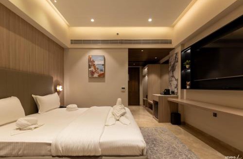 Chandkheda Hotel | AQUA Valley
