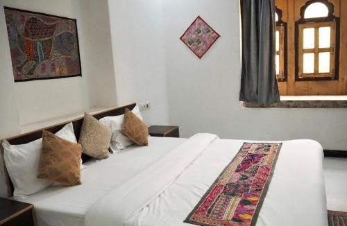 Jaisalmer Hotel | Hotel Viva Inn