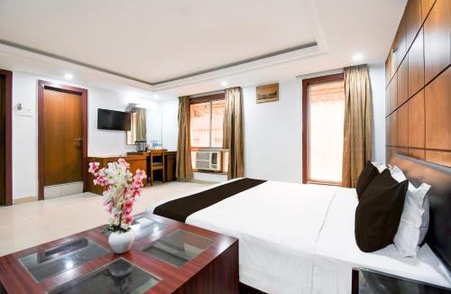 Dhanbad Hotel | Collection O Shanti Bhawan Bank More Formerly Madhulika