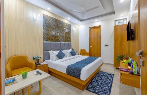 Jangpura Hotel | Hotel The King Palace Free Pick up From Nizamuddin Railway Station