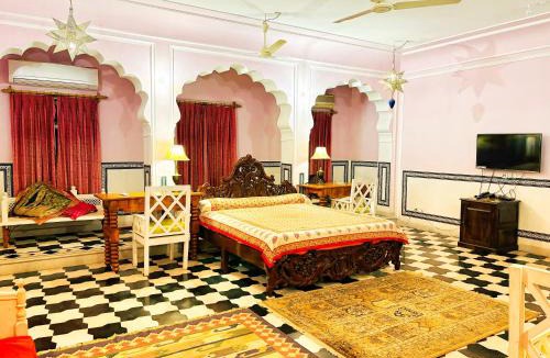 Amer Fort Road Hotel | Saba Haveli