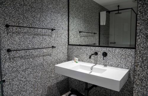 Emu Plains Apartment | Value Suites Penrith