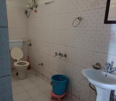 Dhanaulti House | Ashirwad guest house