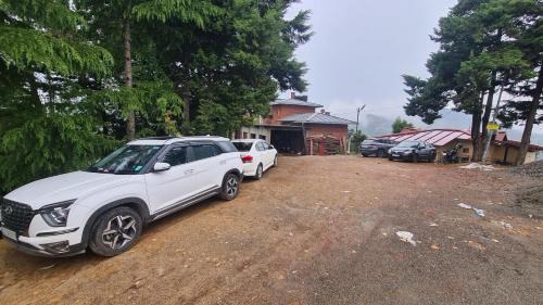 Mukteshwar Ski Chalet | Villa KAILASA