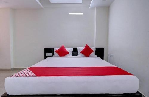 Kollur Hotel | Jaganmatha Kollur