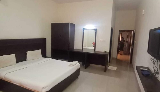 iROOMZ Nijaguna Residency