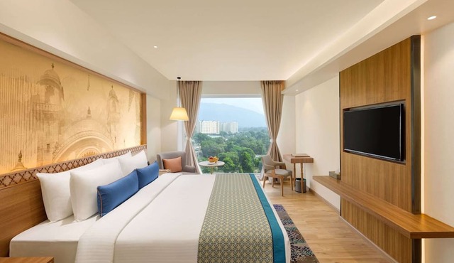 Bellevue Sarovar Premiere Junagadh