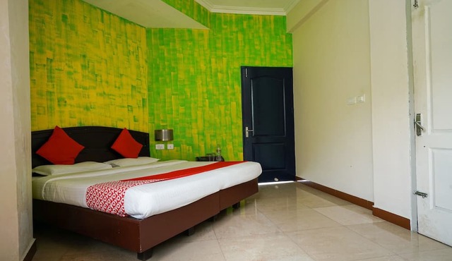 Memorable Stay Views/Attukad Waterfalls/Hydel Park