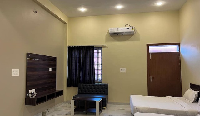 Pandav Raj Palace Hotel and Resort in Ashta