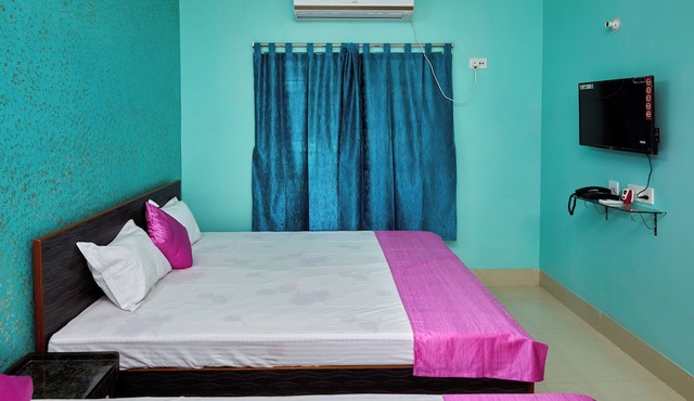 Deb Guest House