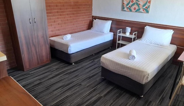 Junction Motel Wagga in Ashmont