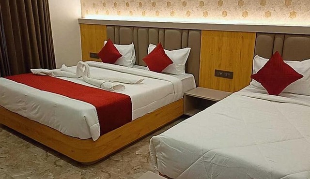 The Sky Comfort Hotel Mahi