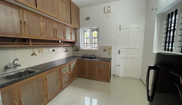 3-bedroom independent bungalow in Kochi