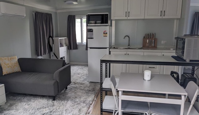 Yass farmstay (cabin)