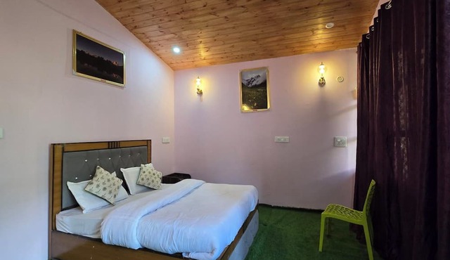 Pahadi Resort Chopta