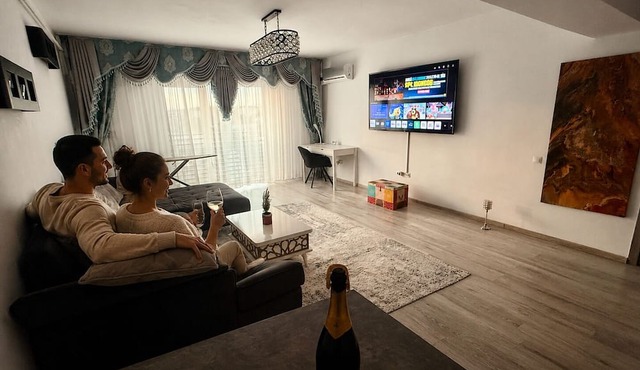 Cozy 2-bedroom apartment in tranquil Iași with AC