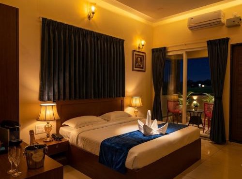 Hotel Srirangasthalam in Chitradurga