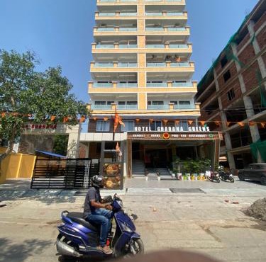 Gaya JI Homestays Luxe 3BHK Apartments
