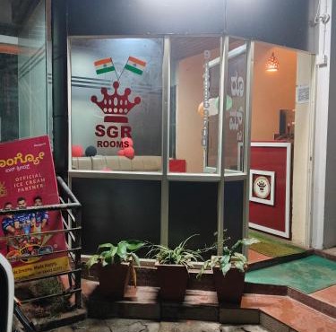 Samrat Grand Rooms