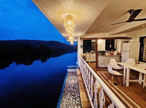 River King Villa